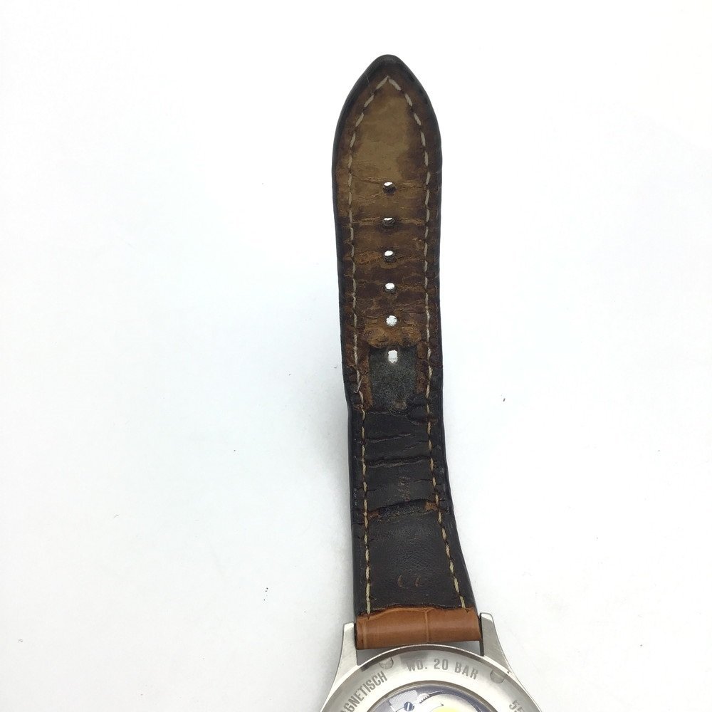 Sinn（ジン）556.IVORY　アイボリー　日本限定　腕時計　ジン特殊時計会社　自動巻き　機械式【ベルト難あり・現状販売】ジャンク扱い_ベルト難あり。劣化かなりあります。