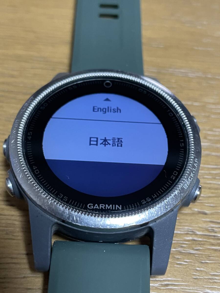 GARMIN FENIX5S スマートウオッチ　画面良好　ベゼル擦り傷あり　_画像5