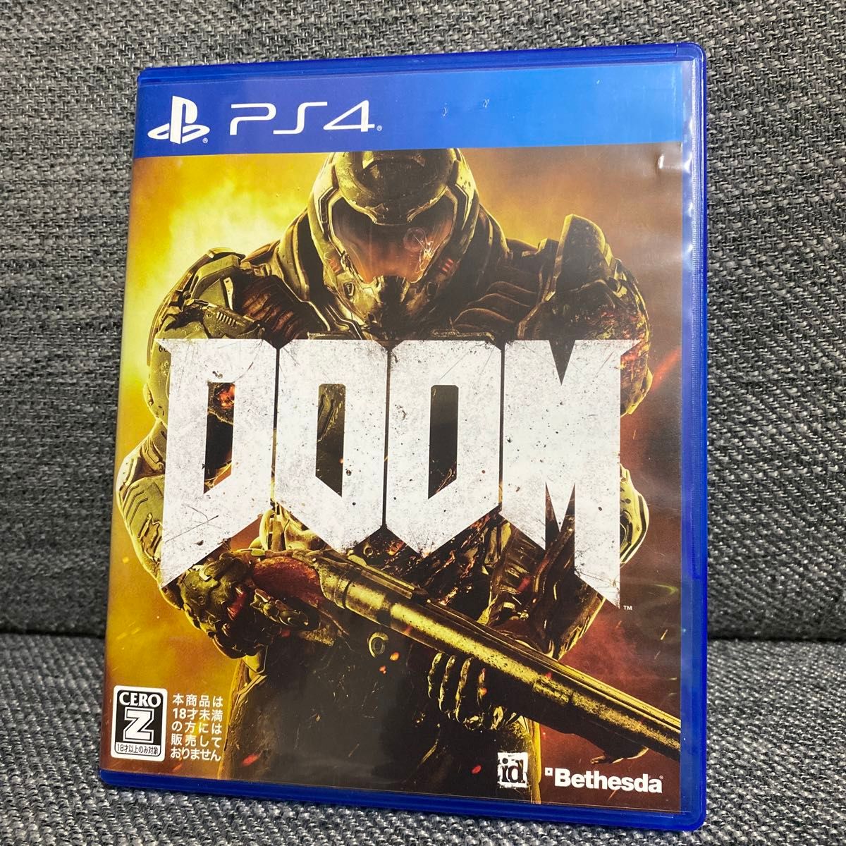 PS4ソフト　DOOM