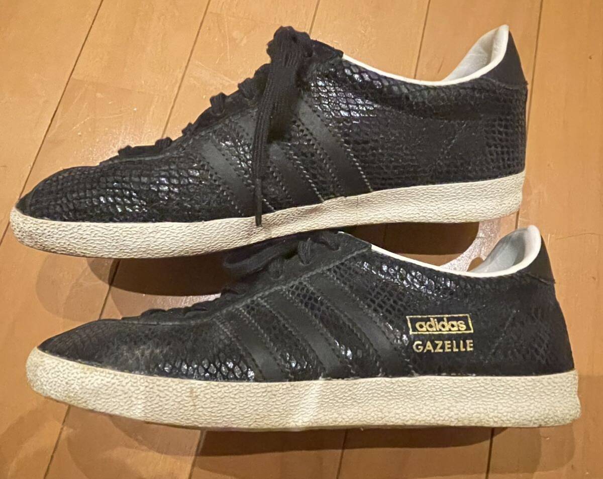 スニーカー ・アディダス23cm・adidas ・GAZELLE・黒・