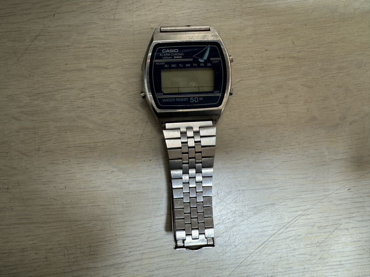 CASIO WATER RESIST 50M カシオ W-61 腕時計 現状品_画像1