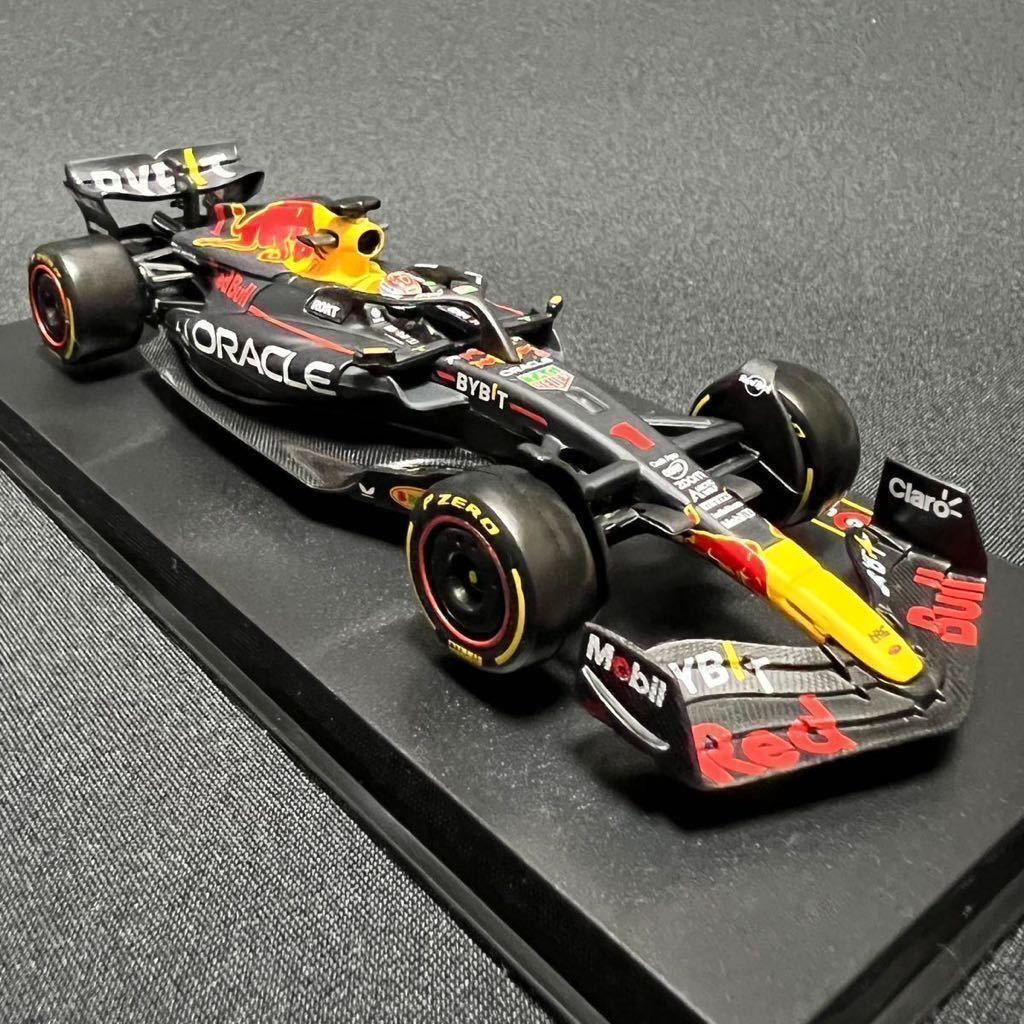 【 1 】ブラーゴ F1 1:43 2023年 レッドブル レーシング RB19 No.1 マックス・フェルスタッペン ドライバー & 専用ケース付_画像9