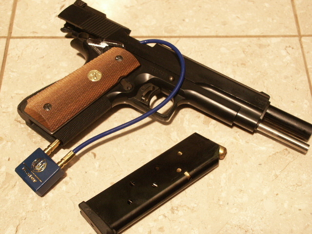 Beretta 純正品 92FS, M84, M85, ベレッタ M9, 実銃用 ケーブルロック キー 2本付属 実物 未使用品 送料無料 _ケーブルロックなので使用範囲が広いです。