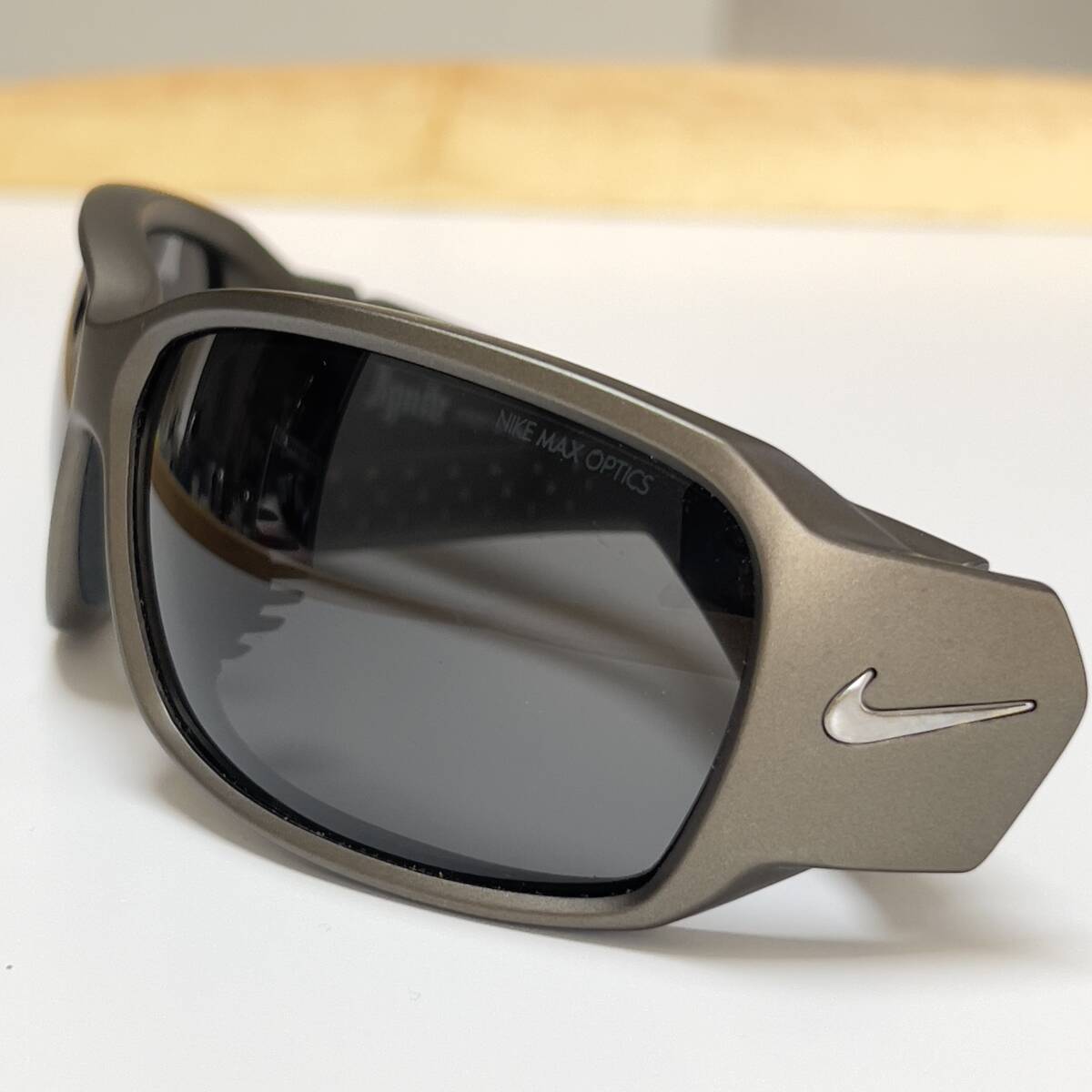 Y2K 00s редкость номер товара *NIKE Nike IGNITEig Night спортивные солнцезащитные очки Vintage серый серия мужской рыбалка уличный бег 