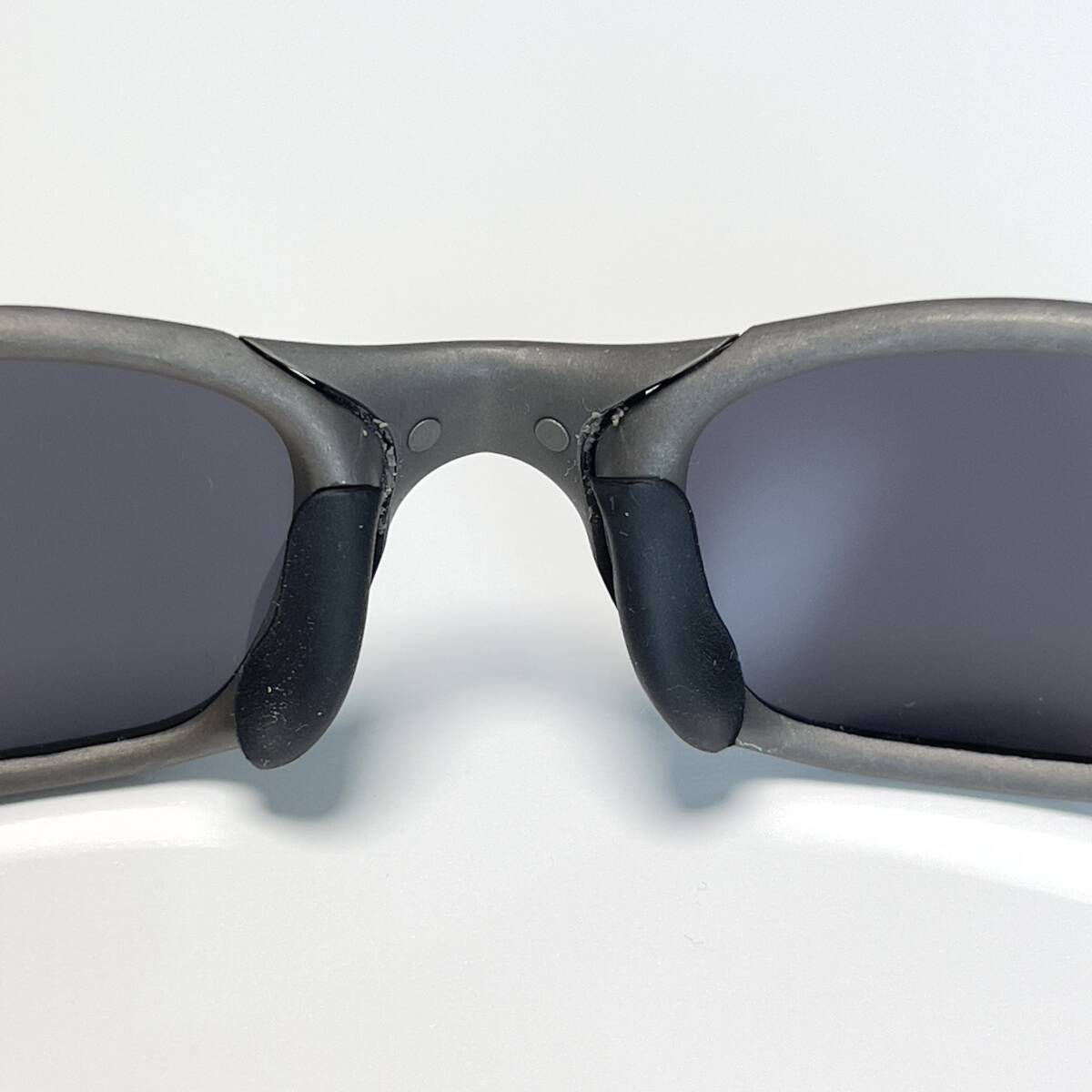 ◆OAKLEY オークリー juliet ジュリエット X-METAL サングラス シルバー sunglasses EYEWEAR ミラーレンズ 90s 00s ヴィンテージの画像5