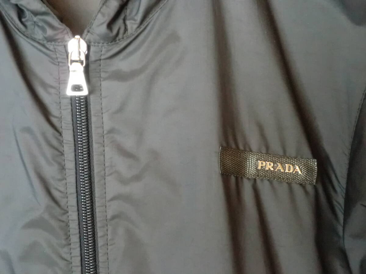 ②　PRADA プラダ　フードジャケット　ブラック 希少サイズXS_画像3