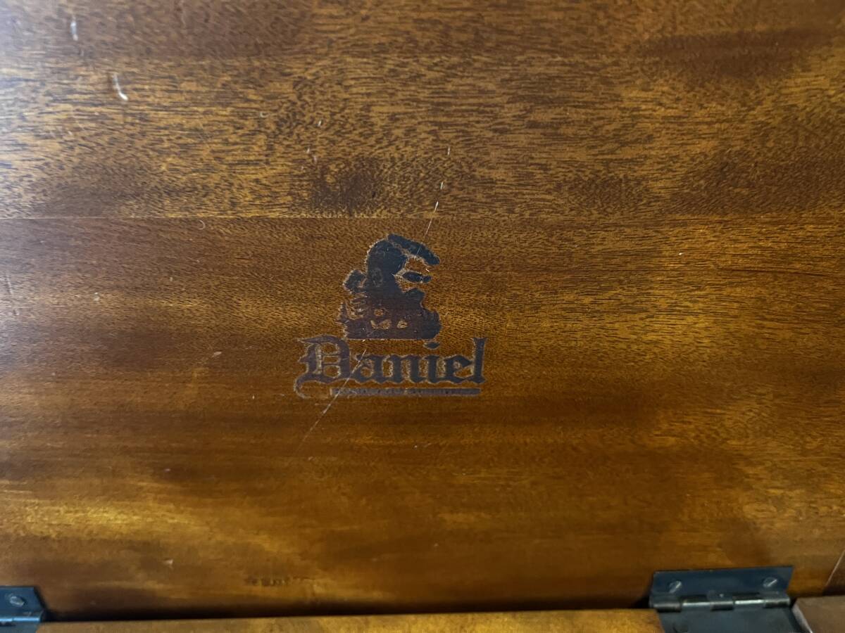 Daniel Daniel dresser & stool ellipse mirror dresser dresser Classic furniture / Daniel birch Sakura purity 