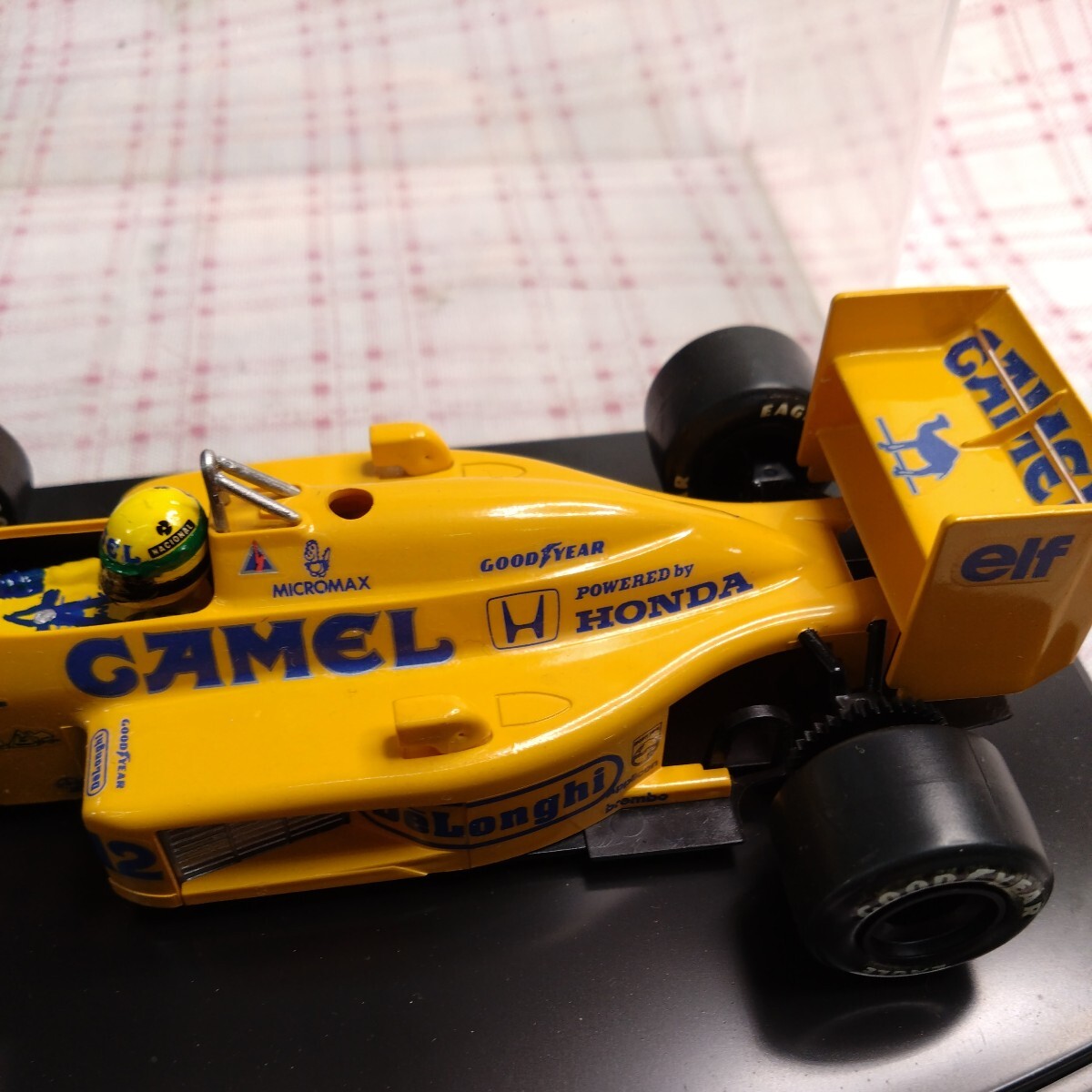  Tamiya Lotus Honda T99 #12 Camel decal plastic model final product 