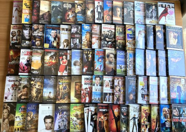 海外版 DVD Blu-ray 大量セット まとめ売り 446タイトル 45kg ダブりなし 洋画 名作 日本未公開 B級 廃版 限定版 初回版 セル 正規品 輸入 item details | Yahoo! JAPAN Auction | One Map by FROM JAPAN 海外版 DVD Blu-ray 大量セット まとめ売り 446タイトル 45kg ダブりなし 洋画 名作 日本未公開 B級 廃版 限定版 初回版 セル 正規品 輸入 item details | Yahoo! JAPAN Auction | One Map by FROM JAPAN