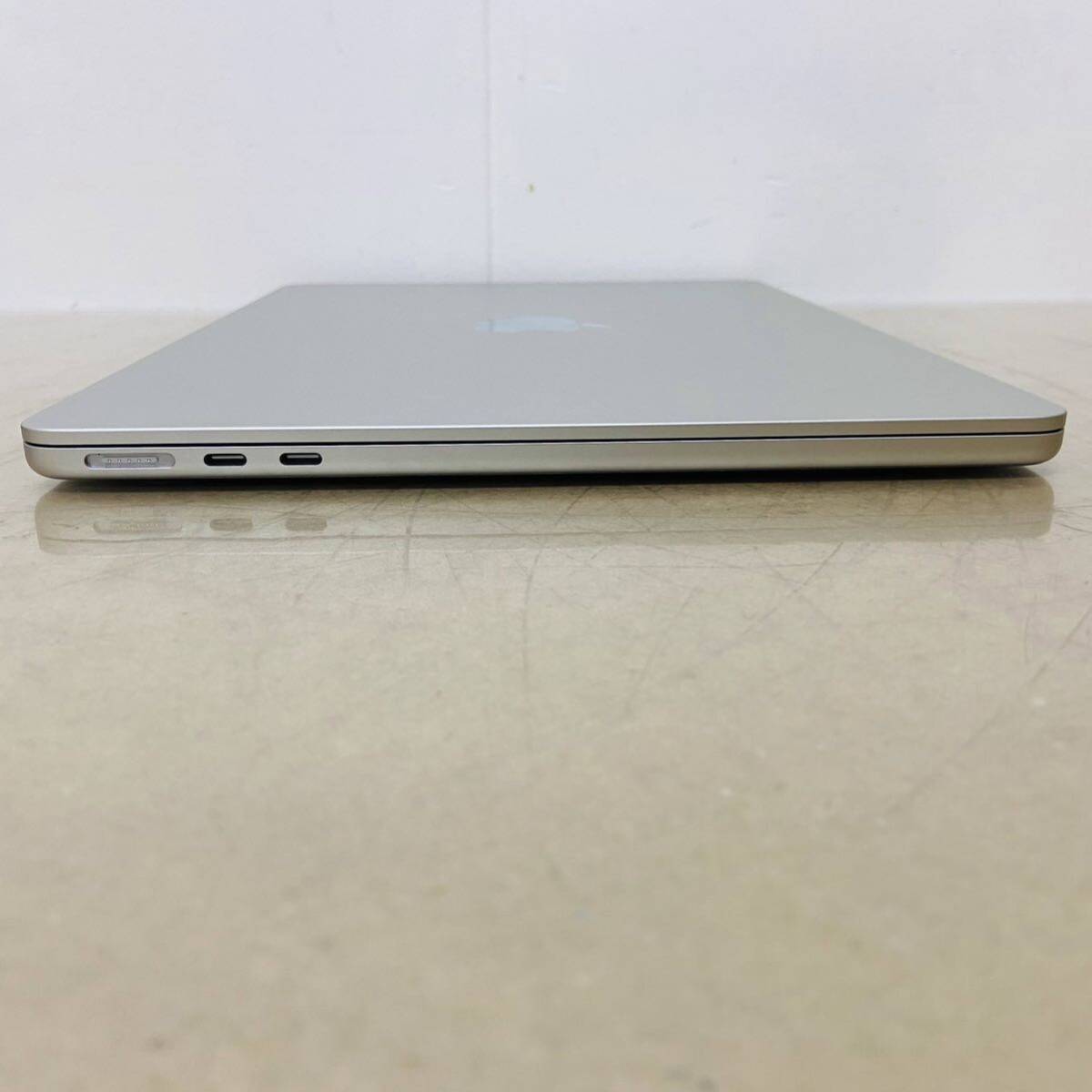 極美品　MacBook Air　 シルバー　　8GB 　256GB 　M2チップ 13インチ　 2022　充放電回数2回 　i17597 　80サイズ発送　_画像10