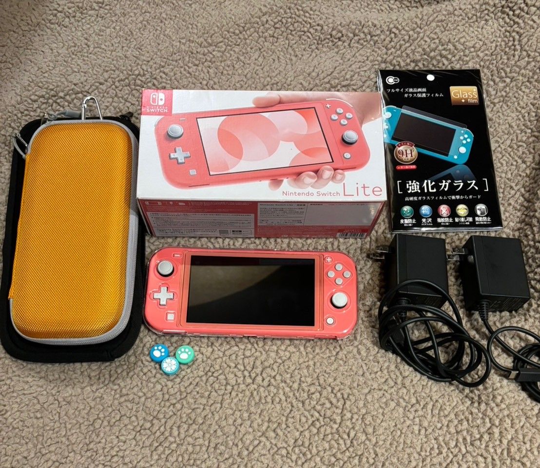 Nintendo Switch Lite コーラル 純正充電器2つ付き【美品】｜Yahoo