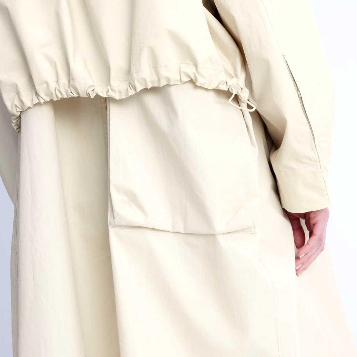 ネットでポチり隊大絶賛 UNIQLO U ユーティリティフーデッド ネットでポチり隊大絶賛 UNIQLO U ユーティリティフーデッド