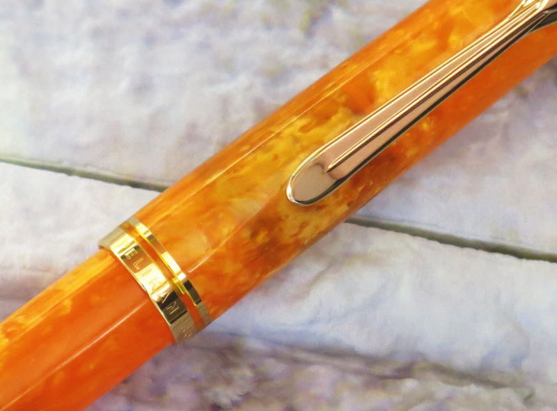 新品・希少品・送料無料 ペリカン万年筆 特別生産品 スーベレーン M600『ヴァイブラントオレンジ』 ペン先Ｆ(細字)の画像7