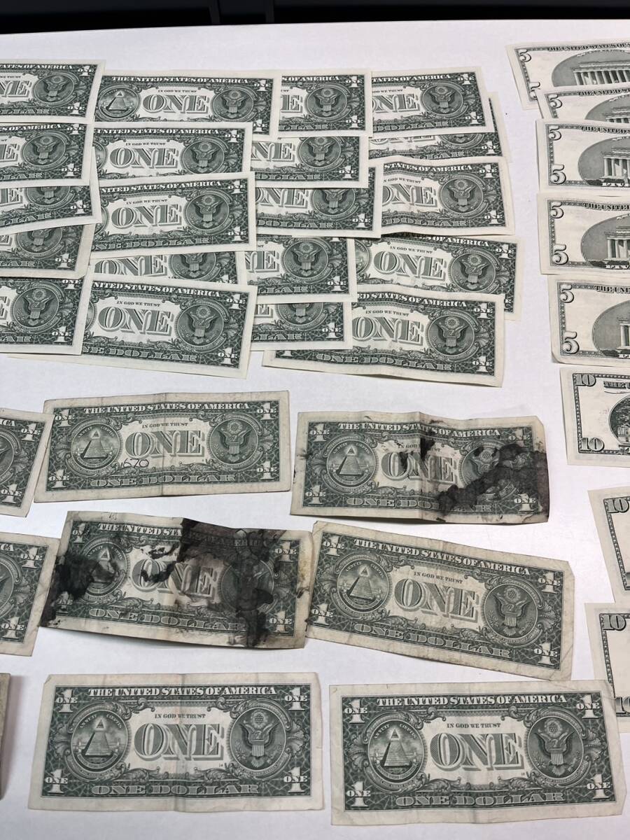 【１１５ドル】アメリカ　旧紙幣　まとめ売り　大量　外国紙幣　56枚　1円スタート_画像9