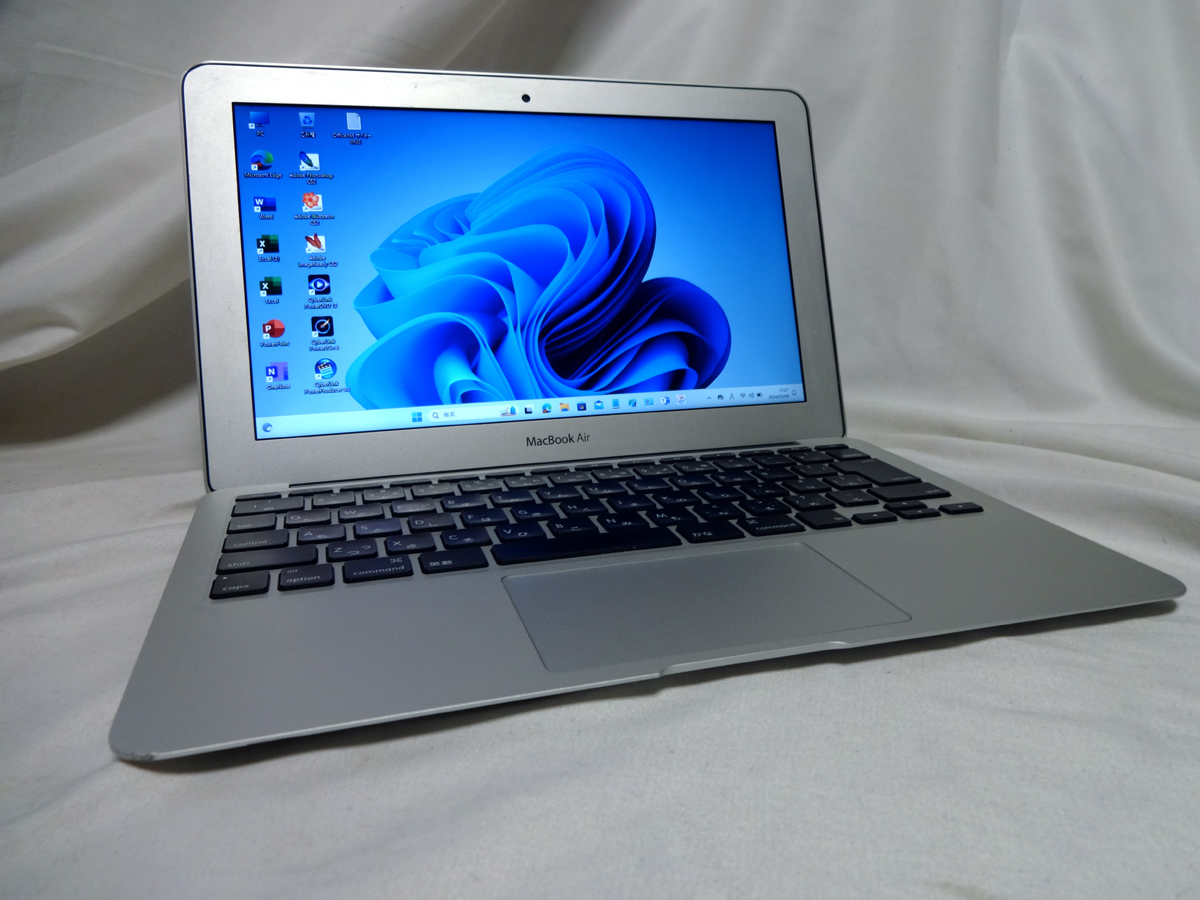 Macbook Air / 11.6インチ液晶 / i5 / macOS Snoma & Wndows 11Pro / MD711JAA / +外5000GB-HDD / 送料着払い_画像2