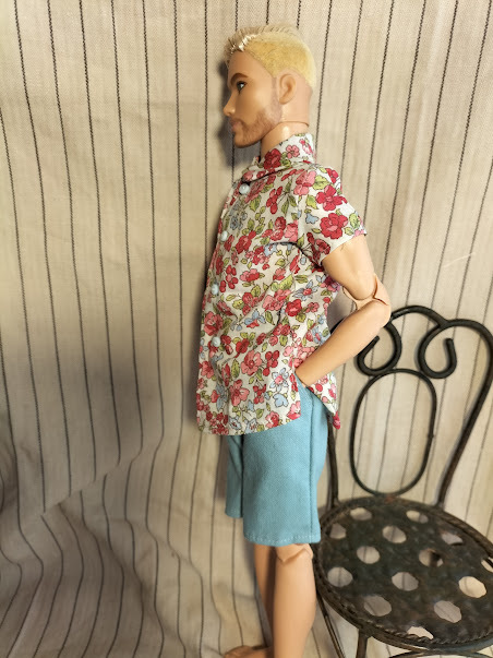 ケン　LOOKS（背丈３１cm）用　アロハシャツとハーフパンツ（６）送込み_画像2