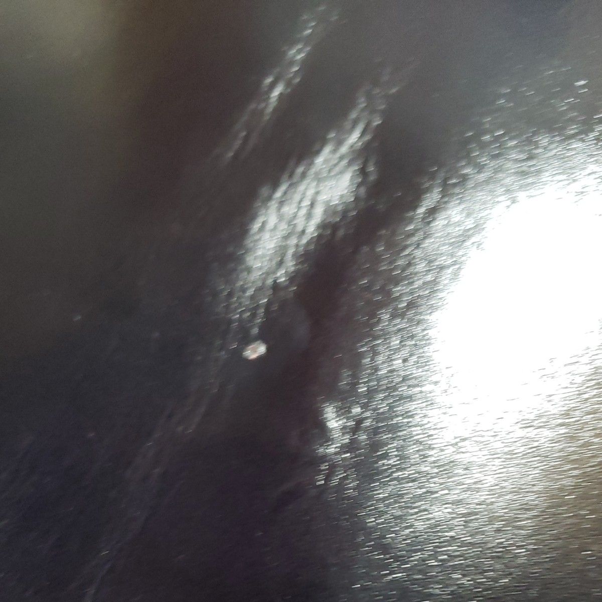A‐90　牛革　コンビヌメ　艶スムース　ダークネイビー　ほぼブラック　最長部約 30×52 cm　厚さ約 1.5~1.6mm