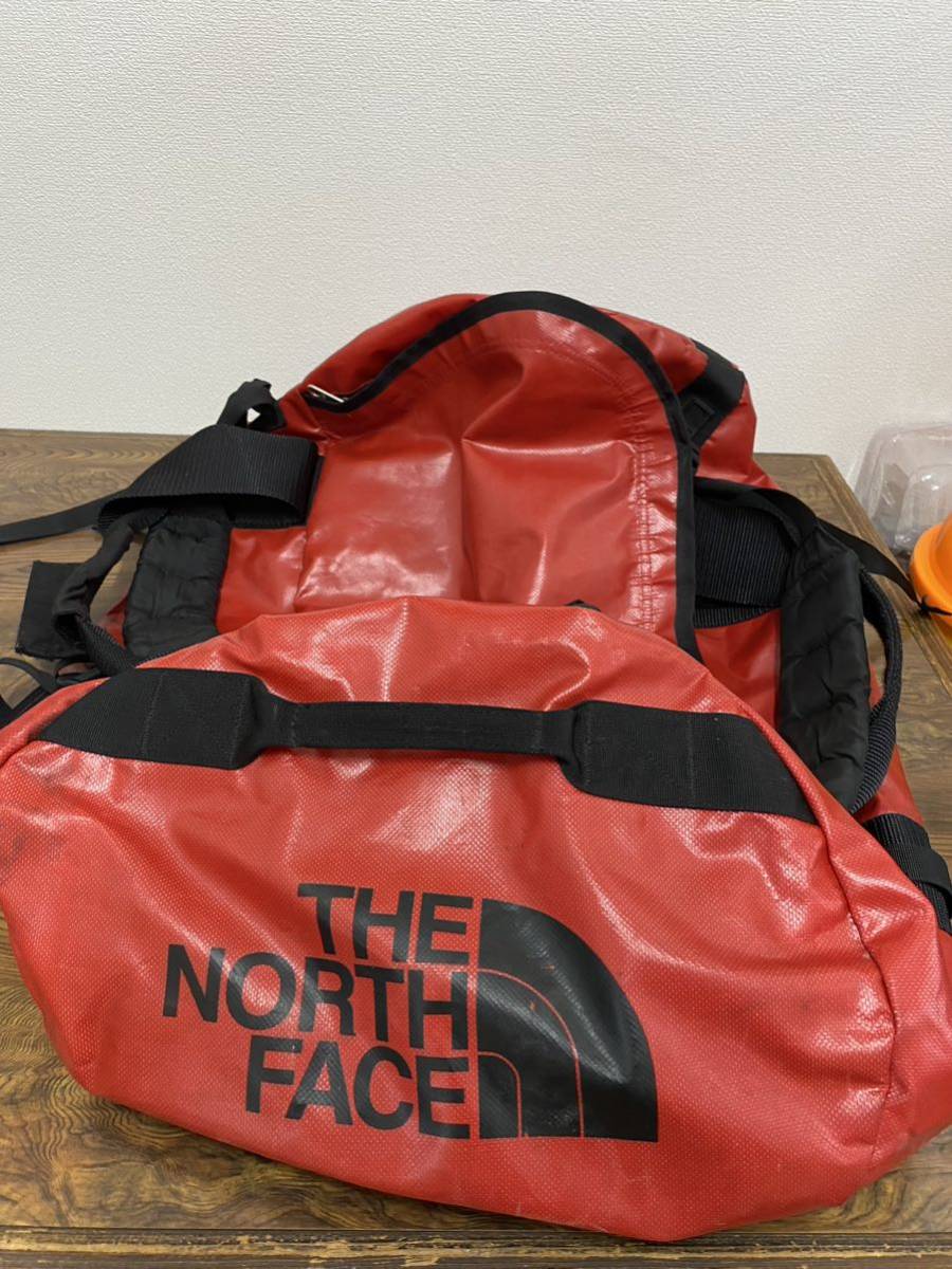 THE NORTH FACE ノースフェイス バック　リュック　赤　ボストンバッグ ダッフルバッグ _画像1