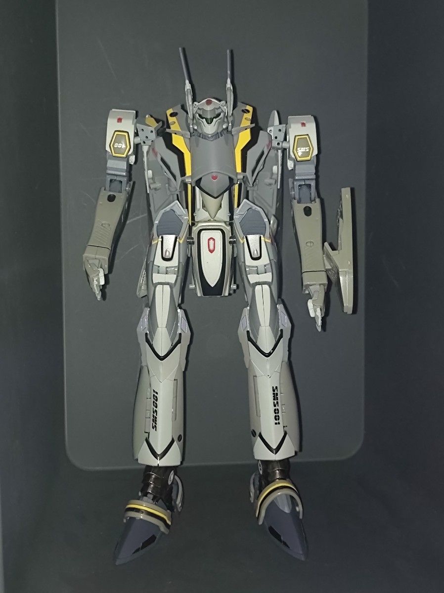 値下げ不可　旧版　DX超合金　VF-25S　アーマードメサイアバルキリー　(オズマ・リー機)　ジャンク