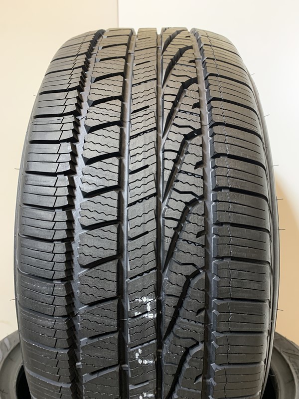 【送料無料】未使用オールシーズン４本セット 235/45R17 97V XL(SGY199-10)GOODYEAR ASSURANCE WEATHERREADY 235/45/17 20年～の画像8