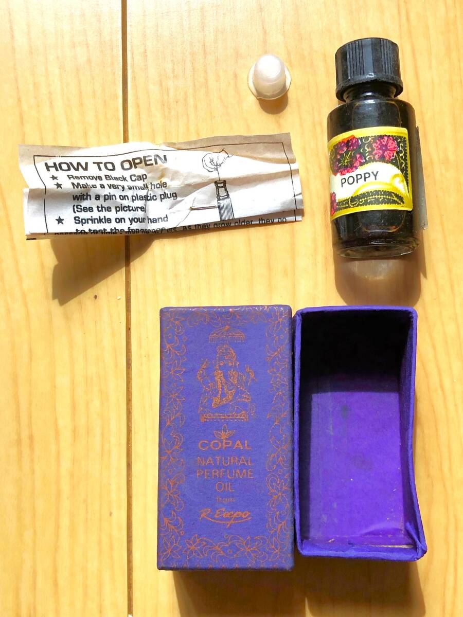新品未開封 POPPY ポピー 17個 Vintage R.Expo Copal Perfume - Bergomot 液体 お香 インド ボトル コーパルの画像2