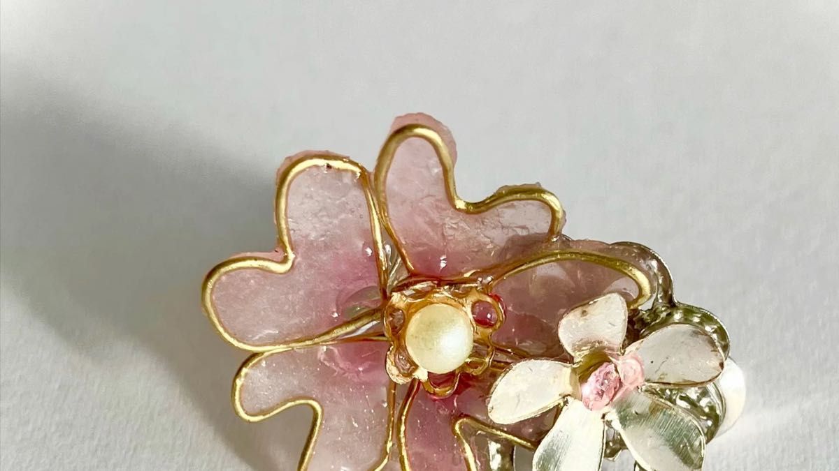 桜咲く☆イヤリング　ほんわか桜色　レジン　ハンドメイド　シンプル