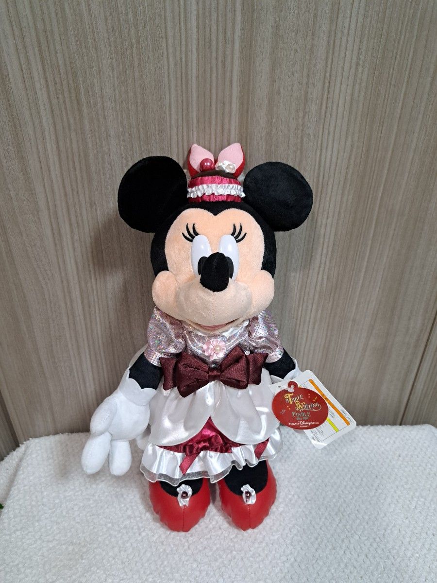 ディズニー ミニー ぬいぐるみ(タグ付き) ぬいば テーブルイズ ディズニー ミニー ぬいぐるみ(タグ付き) ぬいば テーブルイズ