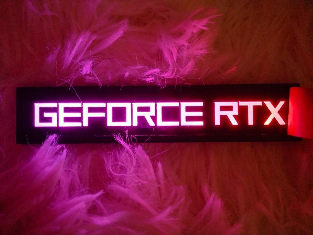 【新品(ぺりぺり付き)】GeForce RTX 光るロゴ._画像1