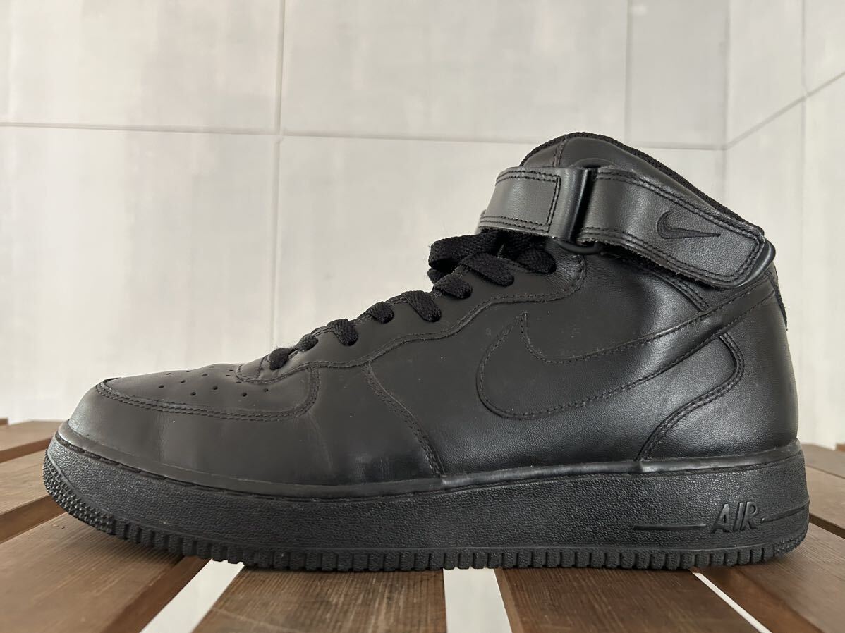 美品 NIKE AIR FORCE 1 ミッド Black ナイキ エアフォース _画像5