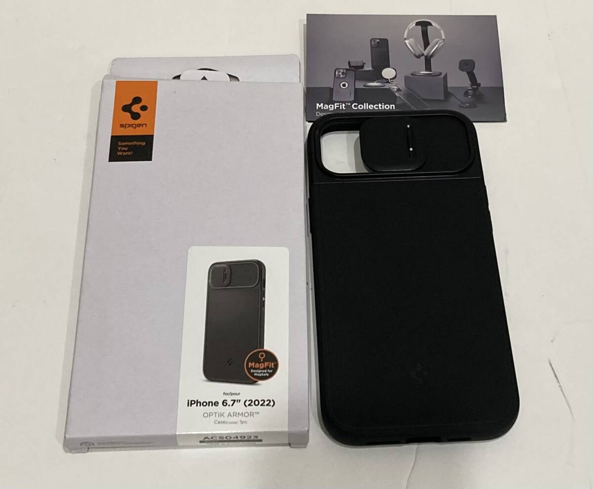 Spigen iPhone14Plus ケース レンズ保護 MagSafe対応 マグネット搭載 スライダー式 レンズカバーワイヤレス充電対応 ACS04923 (ブラック)_画像9