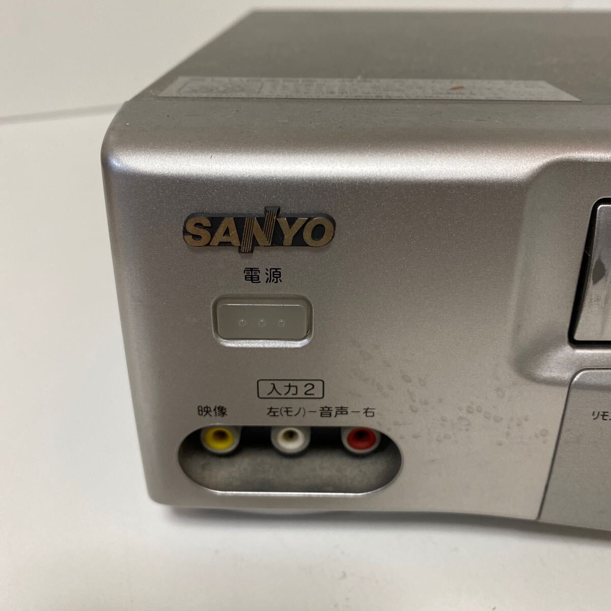 VHSビデオデッキ　SANYO H i-Fi 1998年製 VZ-H680型　【中古品】_画像2