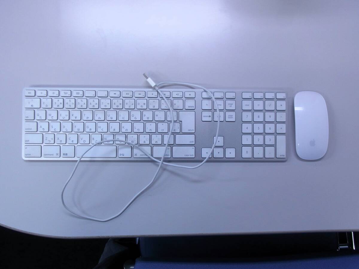 iMac 2011 21.5-inch Mid _画像3