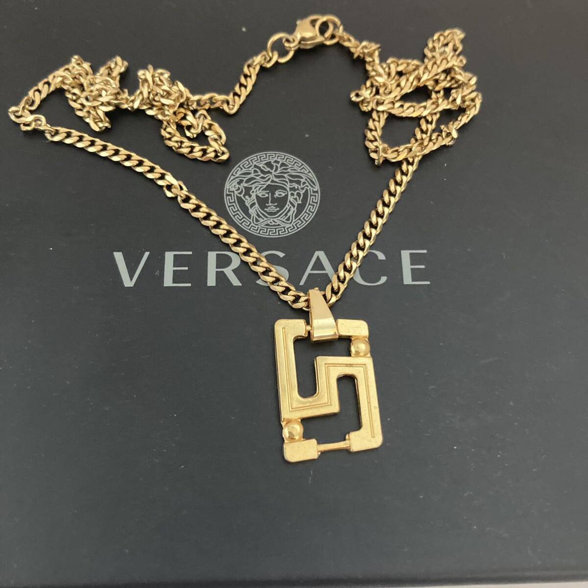 [ regular goods ] Versace Gree k charm necklace beautiful goods flat 50 centimeter necklace 