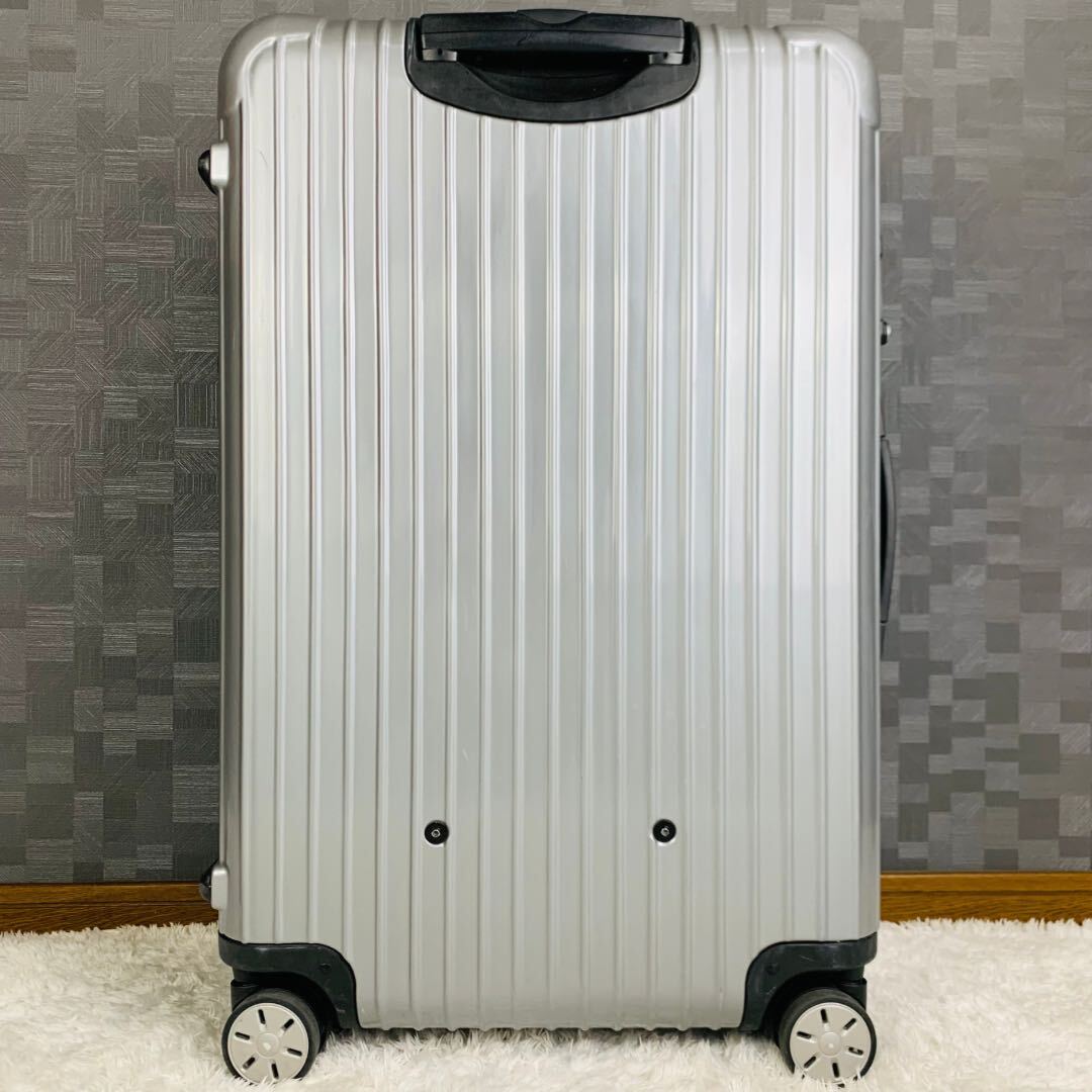 【人気モデル】RIMOWA リモワ SALSA サルサ 大容量 82L 4輪 TSAロック シルバー 銀 グレー系 エッセンシャル チェックインL キャリーケース_画像4