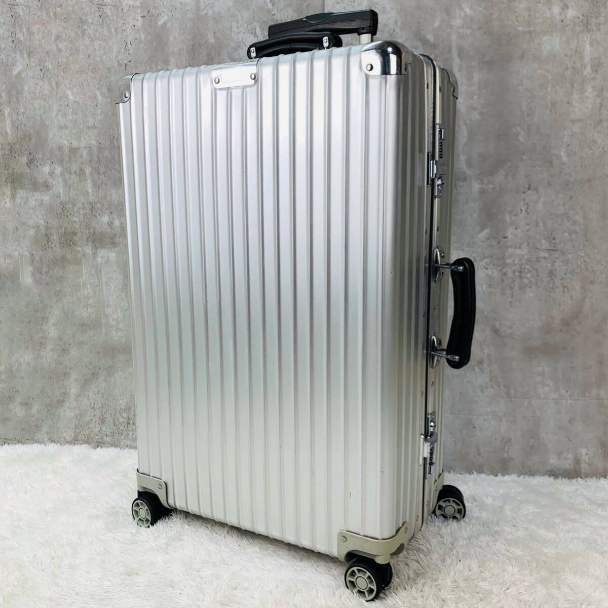 【美品】RIMOWA リモワ CLASSIC FLIGHT クラシックフライト 60L 4輪 MW TSAロック チェックインM アルミ スーツ ケース キャリー バッグ_画像1