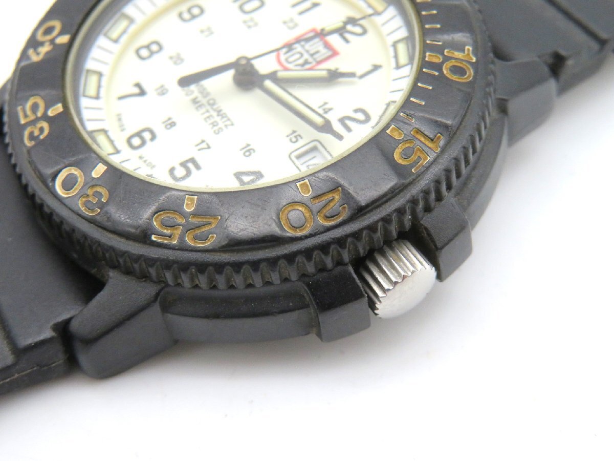1円■ジャンク■ ルミノックス クリーム クオーツ メンズ 腕時計 K76001_画像2
