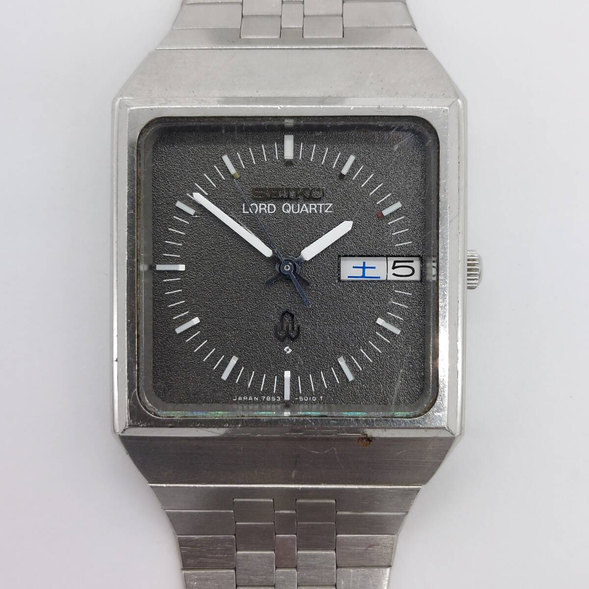 ■SEIKO セイコー LORD QUARTZ ロードクォーツ 7853-5010 ブラック文字盤 シルバー デイデイト スクエア メンズ 腕時計 の画像1