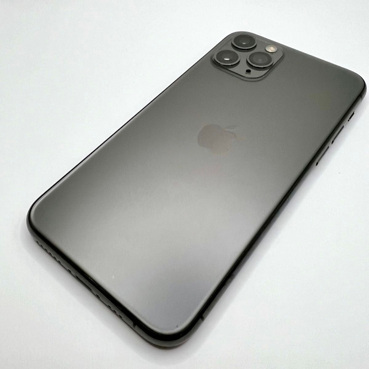 美品 iPhone11Pro 256GB Gray SIMフリー 新品バッテリー