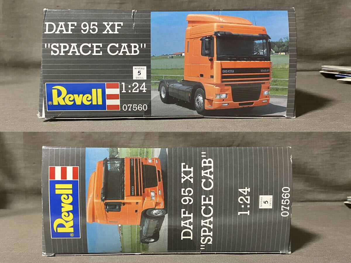 Revell レベル トレーラーヘッド DAF 95 XF”SPACE CAB ”1/24スケール 完成時全長25.8cm NO.07560 レア 入手不可能 未開封新品の画像4