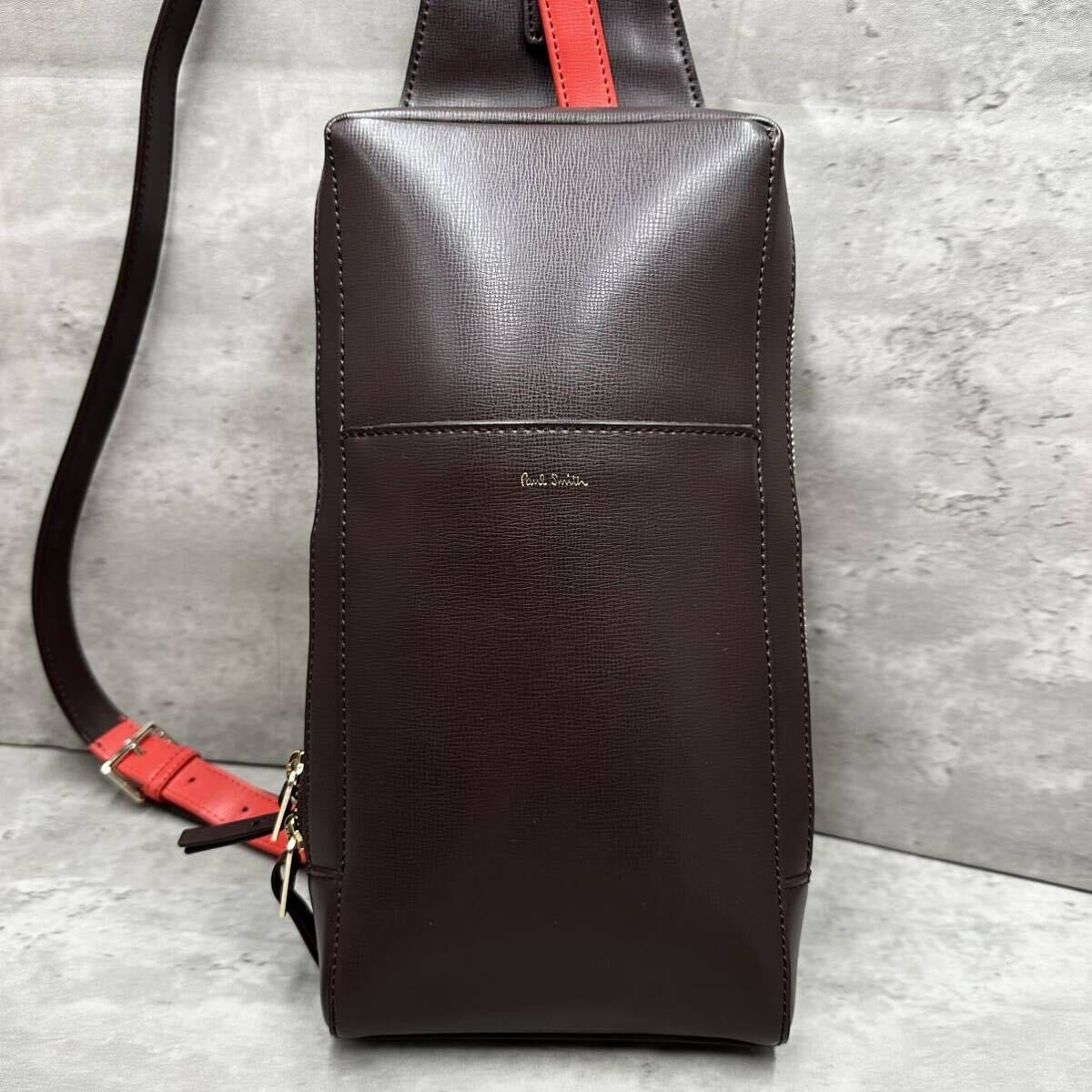 1円■極美品■ Paul Smith ポールスミス メンズ ビジネス ボディバッグ ショルダー 斜め掛け ロゴ レザー 本革 現行型 マルチ バイカラー_画像2