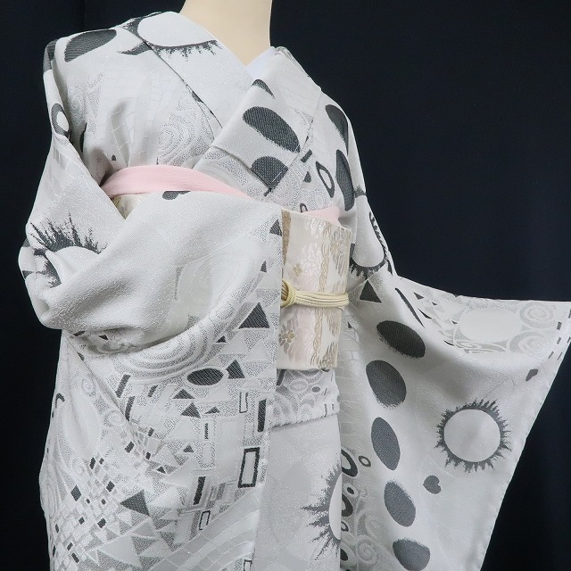 tomihisa 美品 銀通し 太陽や月の満ち欠け 着物“創作のこころ tomihisa 美品 銀通し 太陽や月の満ち欠け 着物“創作のこころ