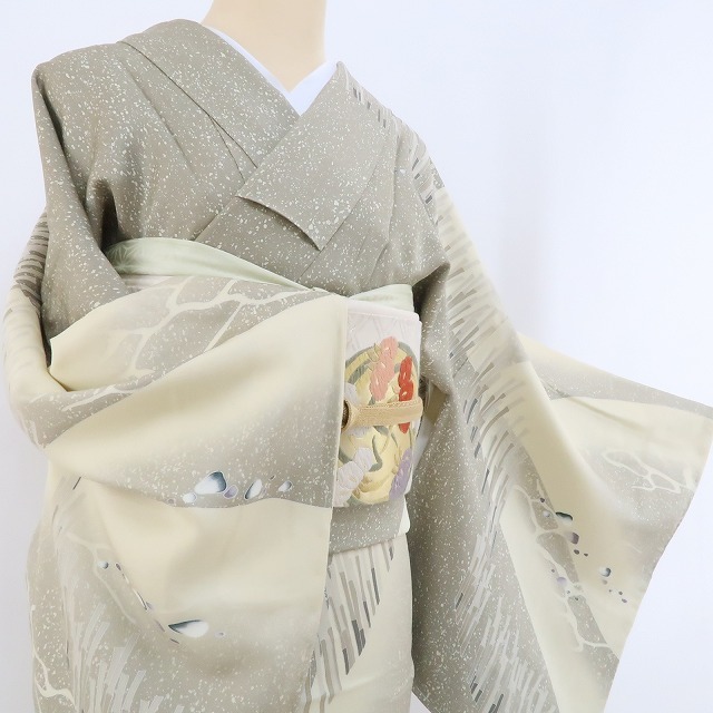 ゆめsaku2 新品 倉染匠 蝋彩友禅作家 倉翔篁 落款 着物 正絹 ゆめsaku2 新品 倉染匠 蝋彩友禅作家 倉翔篁 落款 着物 正絹