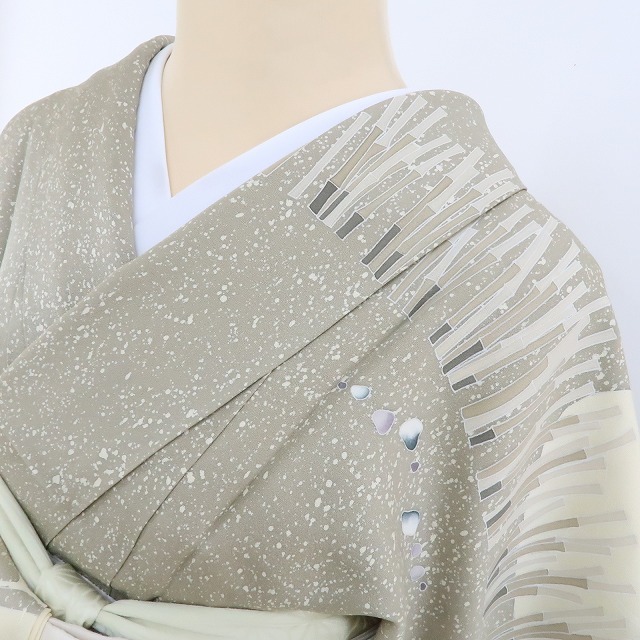 ゆめsaku2 新品 倉染匠 蝋彩友禅作家 倉翔篁 落款 着物 正絹 ゆめsaku2 新品 倉染匠 蝋彩友禅作家 倉翔篁 落款 着物 正絹