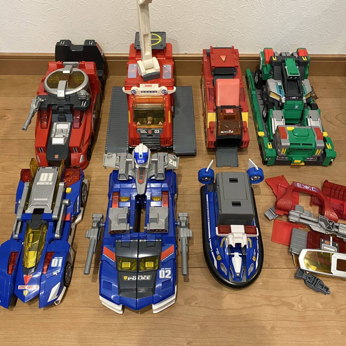 トミカ ハイパーレスキュー 0 ZERO 01 03 レンジャートレーラー ハイパーブルーポリス ソニックアロー ソニックブレイカー 色々 セット_画像1