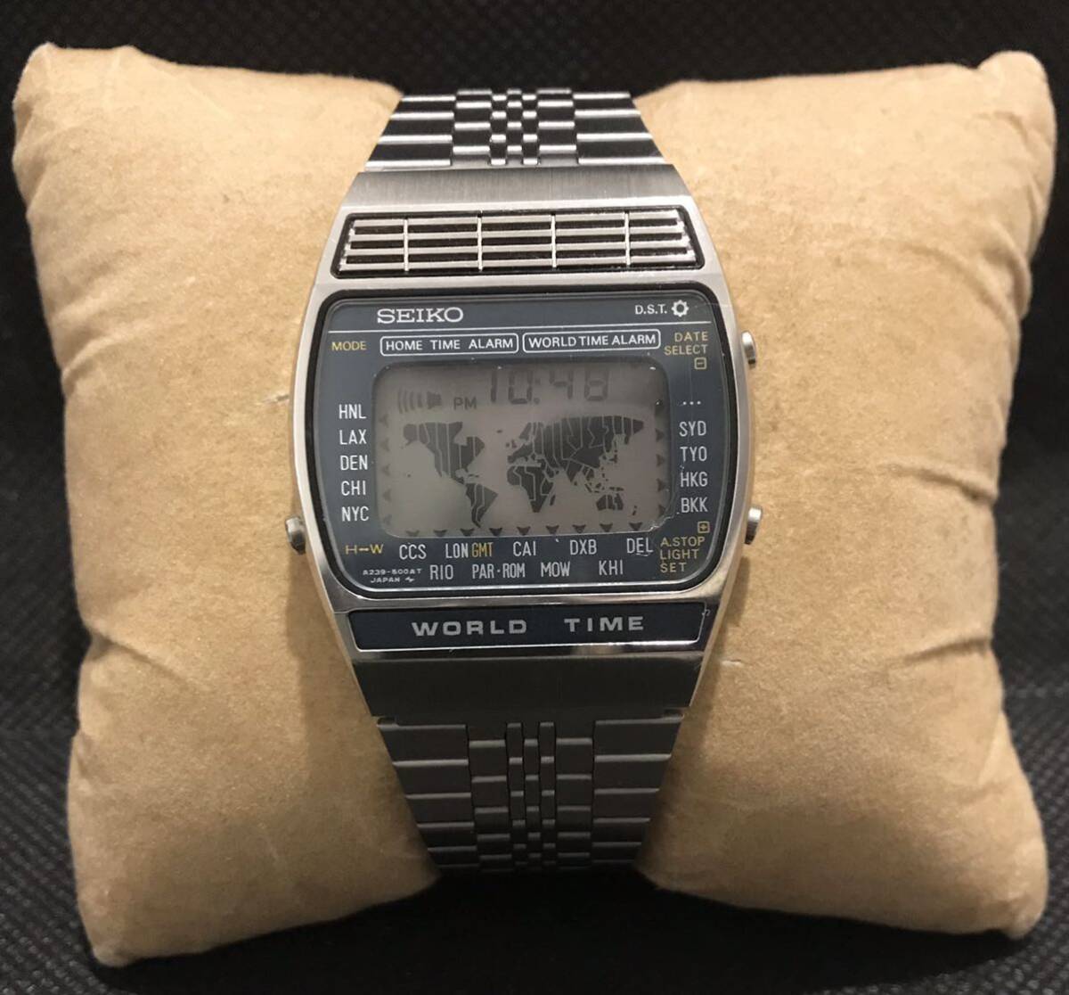 稼働 SEIKO ATLAS WORLD TIME アトラス ワールドタイム A239-502A デジタル クォーツ 腕時計 希少品 美品 デッドストック?_画像6