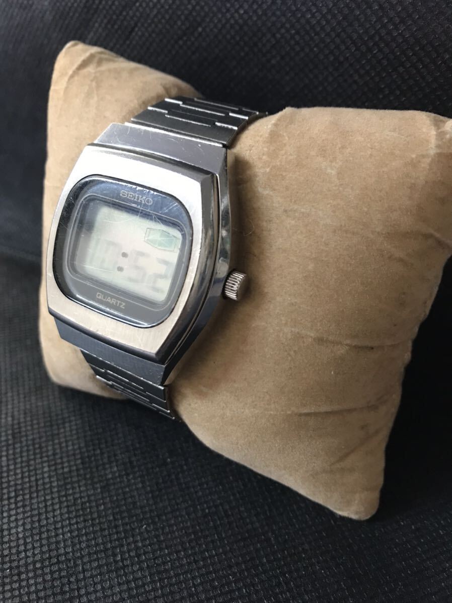 稼働 SEIKO QUARTZ 0533-5020 デジアナ クォーツ 腕時計 1976年発売 初期 希少品 _画像6