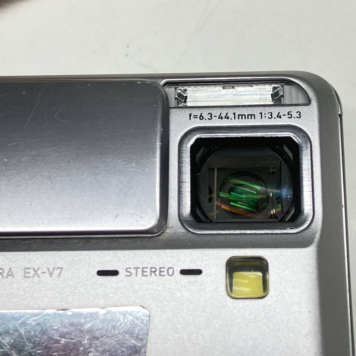1円〜 2M CASIO デジタルカメラ EXILM EX-V7 7×OPTICAL ZOOM コンパクトデジタルカメラ カシオ バッテリー付き 動作未確認 7.2MEGA PIXELS_画像3