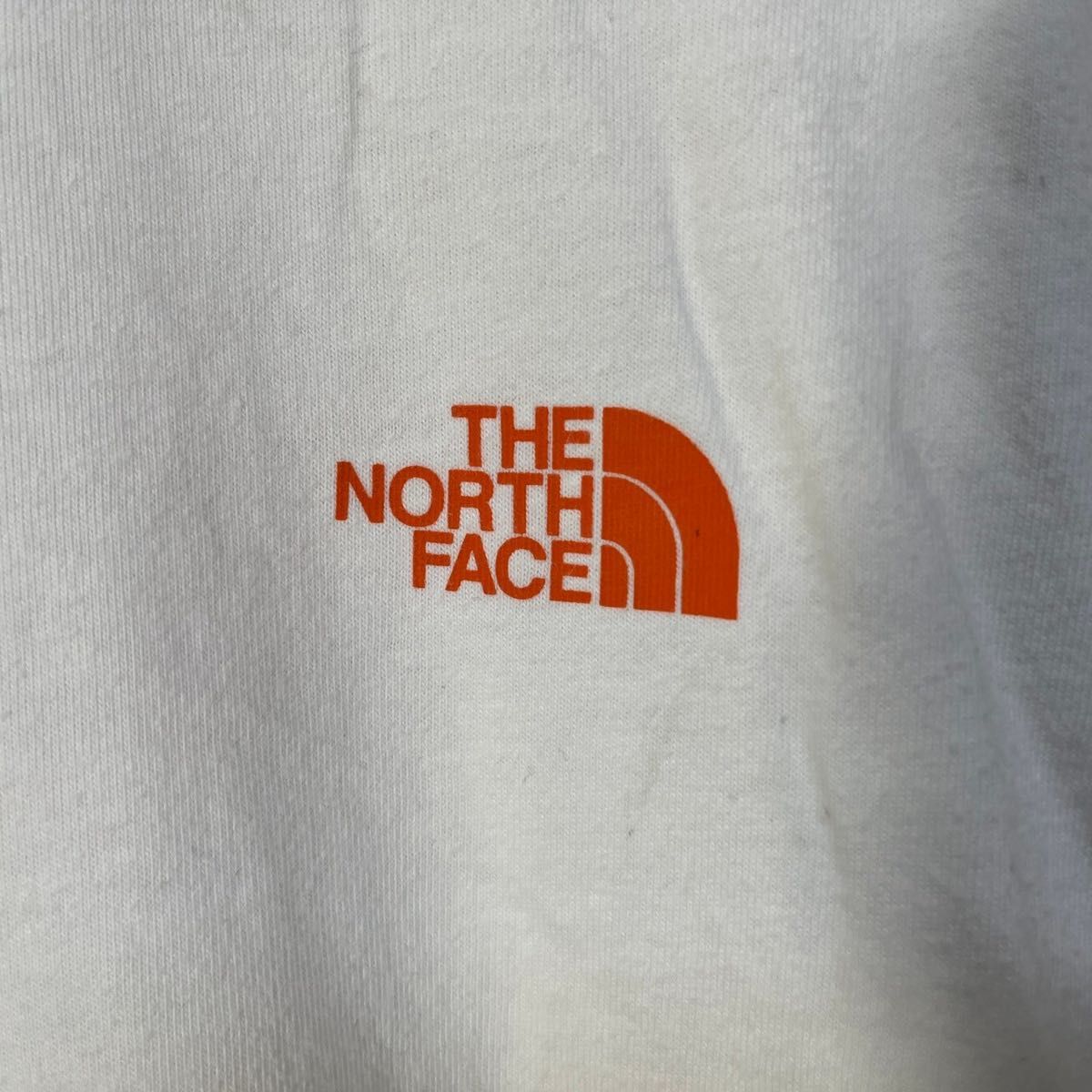 ヴァレンティノ ロゴプリントTシャツ ホワイト/オレンジ ノースフェイス 半袖Tシャツ 白ホワイト オレンジ ワンポイント