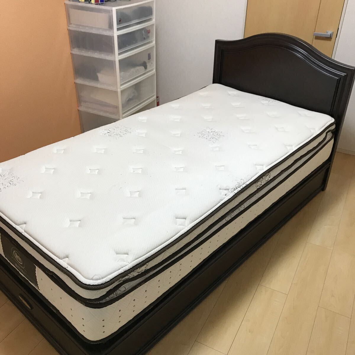 全米 NO.1 最高級 サータ 中古 シングルベッド マットレス付き SERTA ドリームベッド dreambed スリーパー 57 1トップ　引出BOXタイプ_画像2