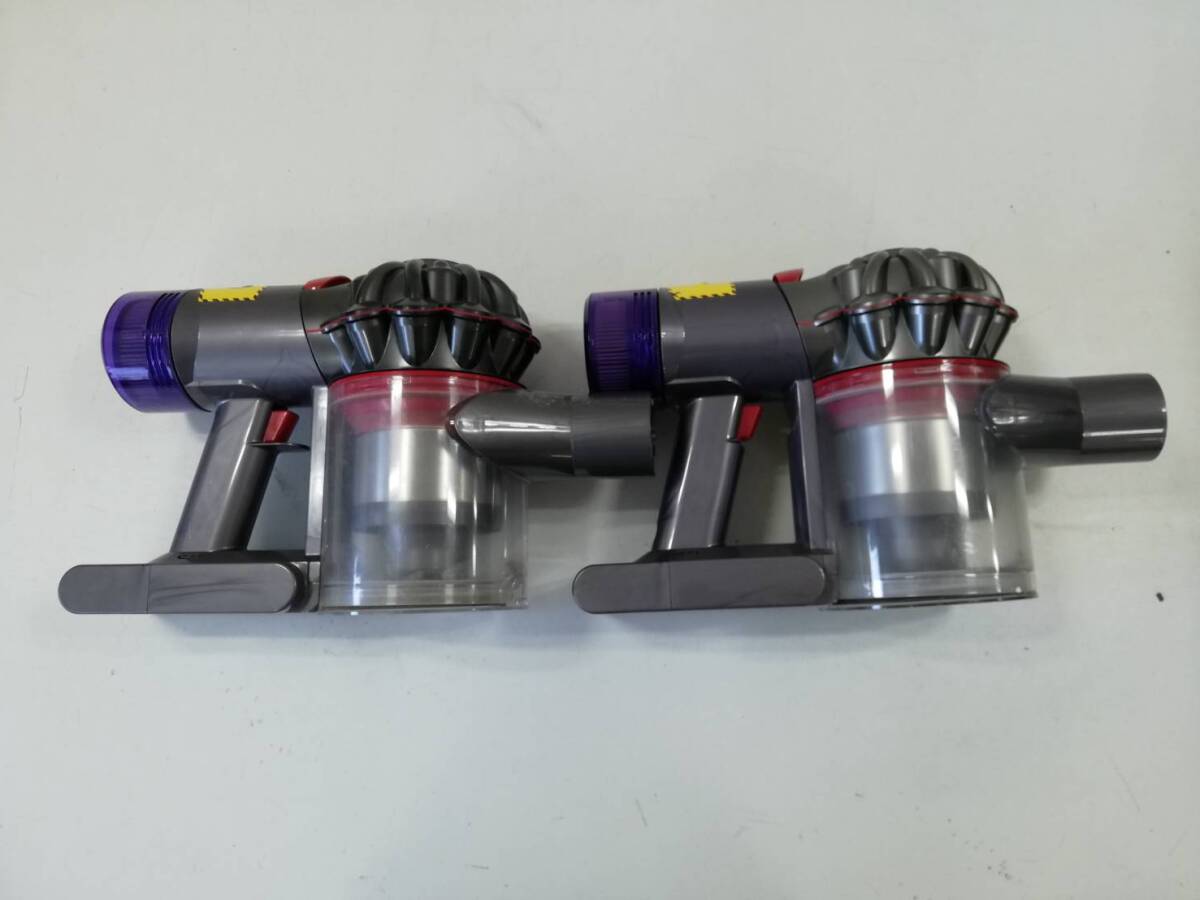 【え63】SV10 SV10K 2台 dyson ダイソン 掃除機 コードレスクリーナー まとめ売り 動作品_画像6